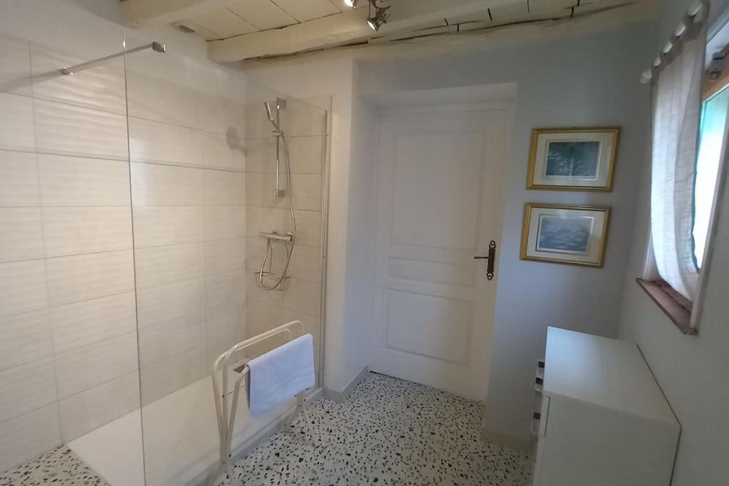 Le Logis De La Tour Βίλα Loudun Εξωτερικό φωτογραφία